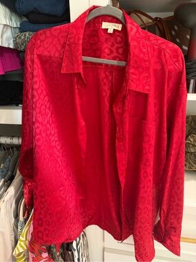 Umgee Red Satin Leopard Jacquard Button-Up Shirt